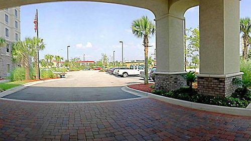 Hotel Hampton - East Regency Square